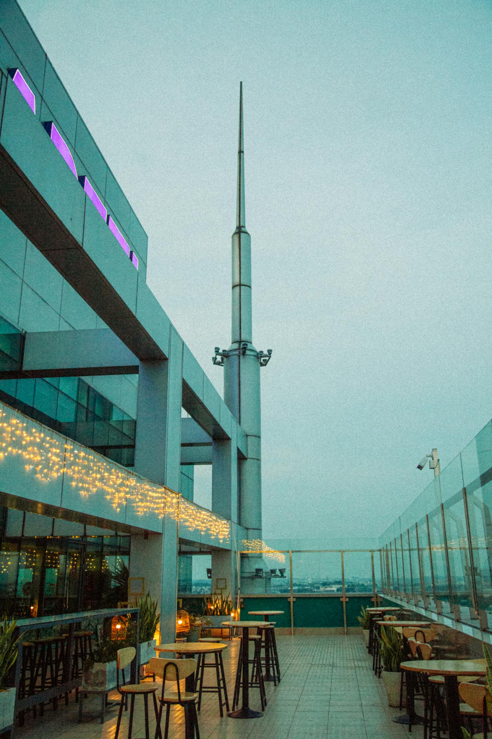 SGWolf 狼群网：新加坡成人娱乐社区